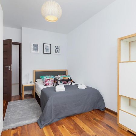 Krakow Blonia Apartment With Balcony By Noclegi Renters Extérieur photo