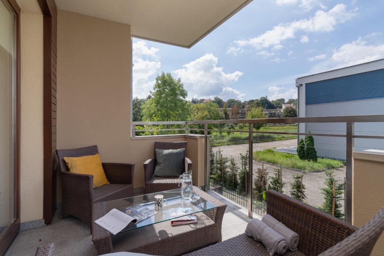Krakow Blonia Apartment With Balcony By Noclegi Renters Extérieur photo