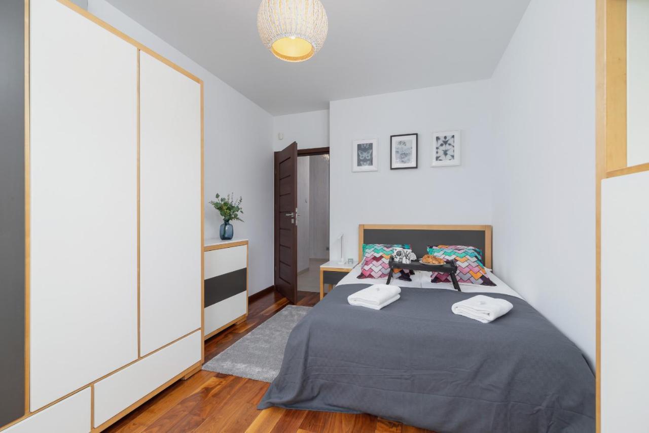 Krakow Blonia Apartment With Balcony By Noclegi Renters Extérieur photo