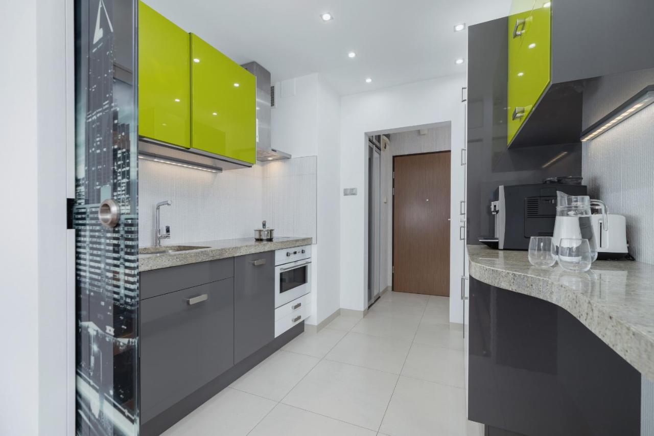 Krakow Blonia Apartment With Balcony By Noclegi Renters Extérieur photo